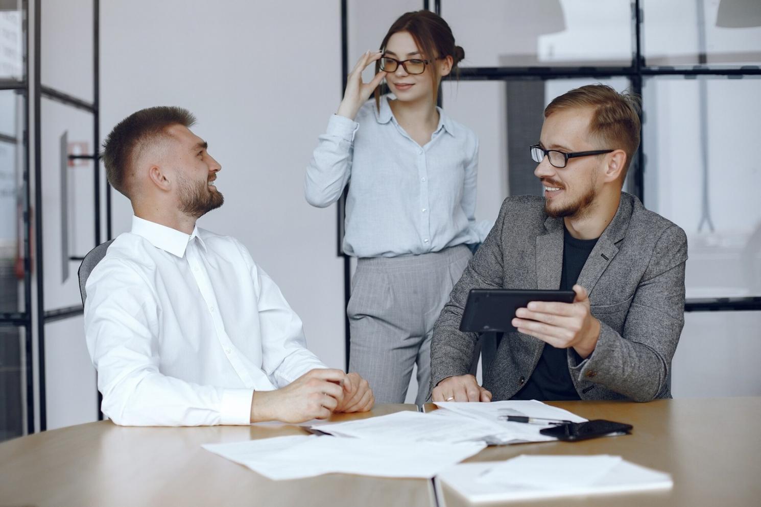 Séance de coaching en visioconférence avec prise de notes